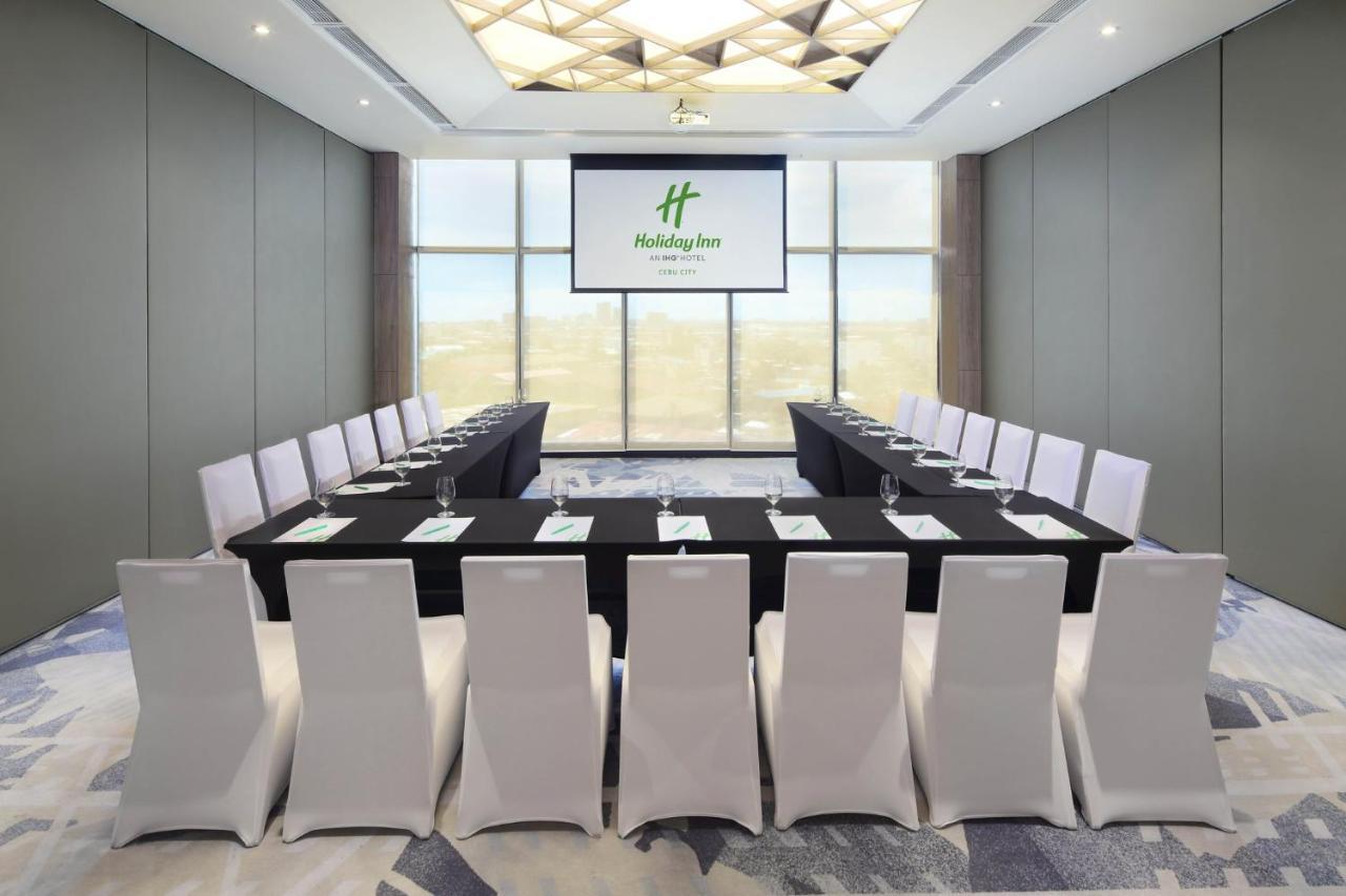 Holiday Inn Cebu City By Ihg Экстерьер фото