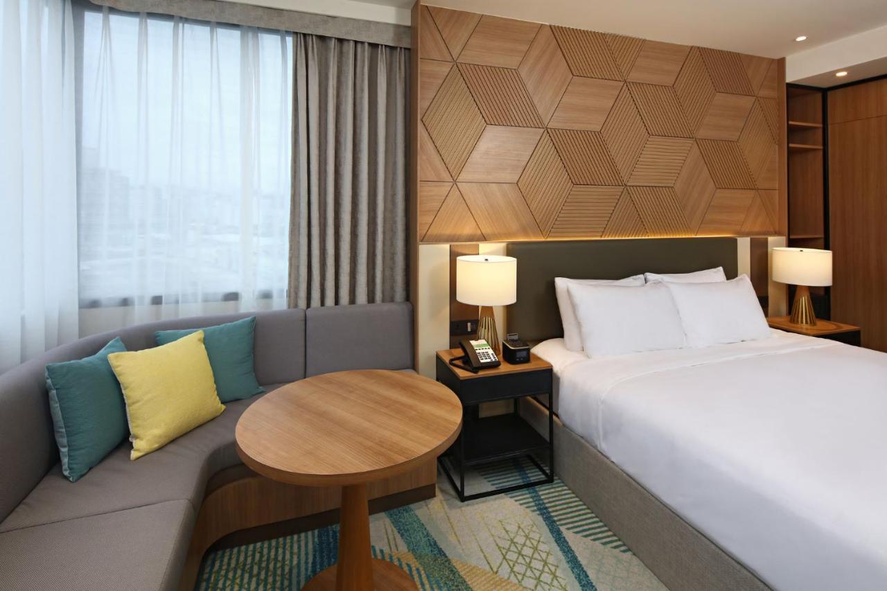 Holiday Inn Cebu City By Ihg Экстерьер фото
