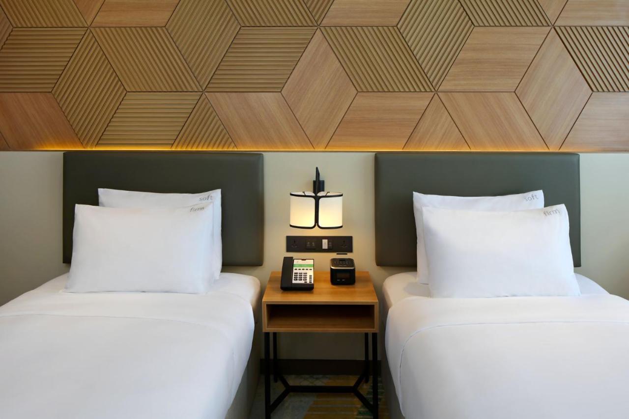 Holiday Inn Cebu City By Ihg Экстерьер фото