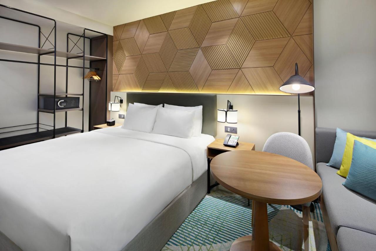 Holiday Inn Cebu City By Ihg Экстерьер фото