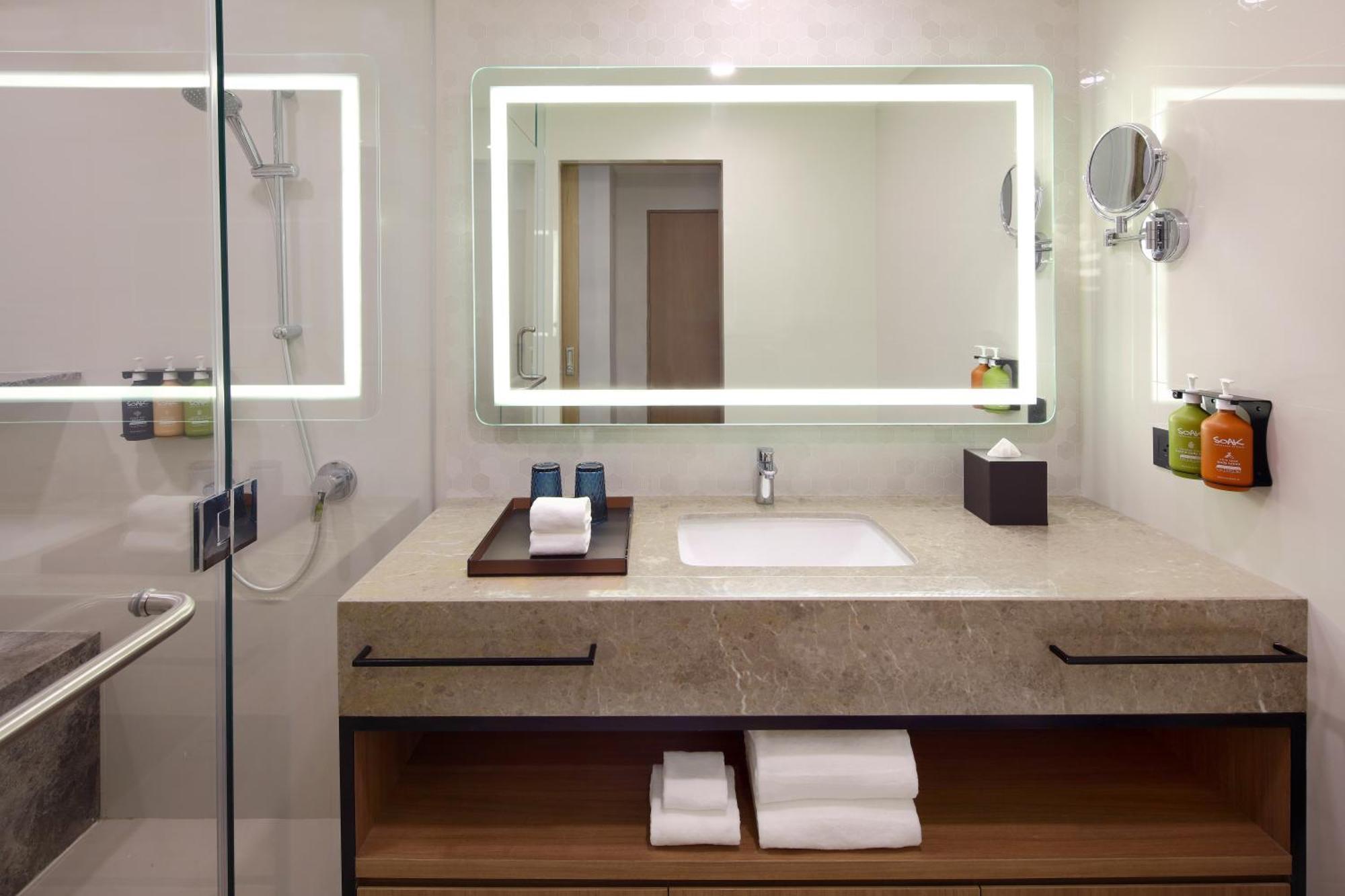 Holiday Inn Cebu City By Ihg Номер фото